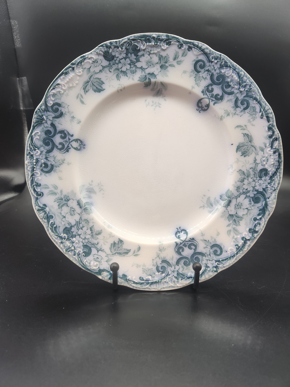 Vintage Richmond, England Porcelain Blue/White Floral Scalloped Salad Plate
